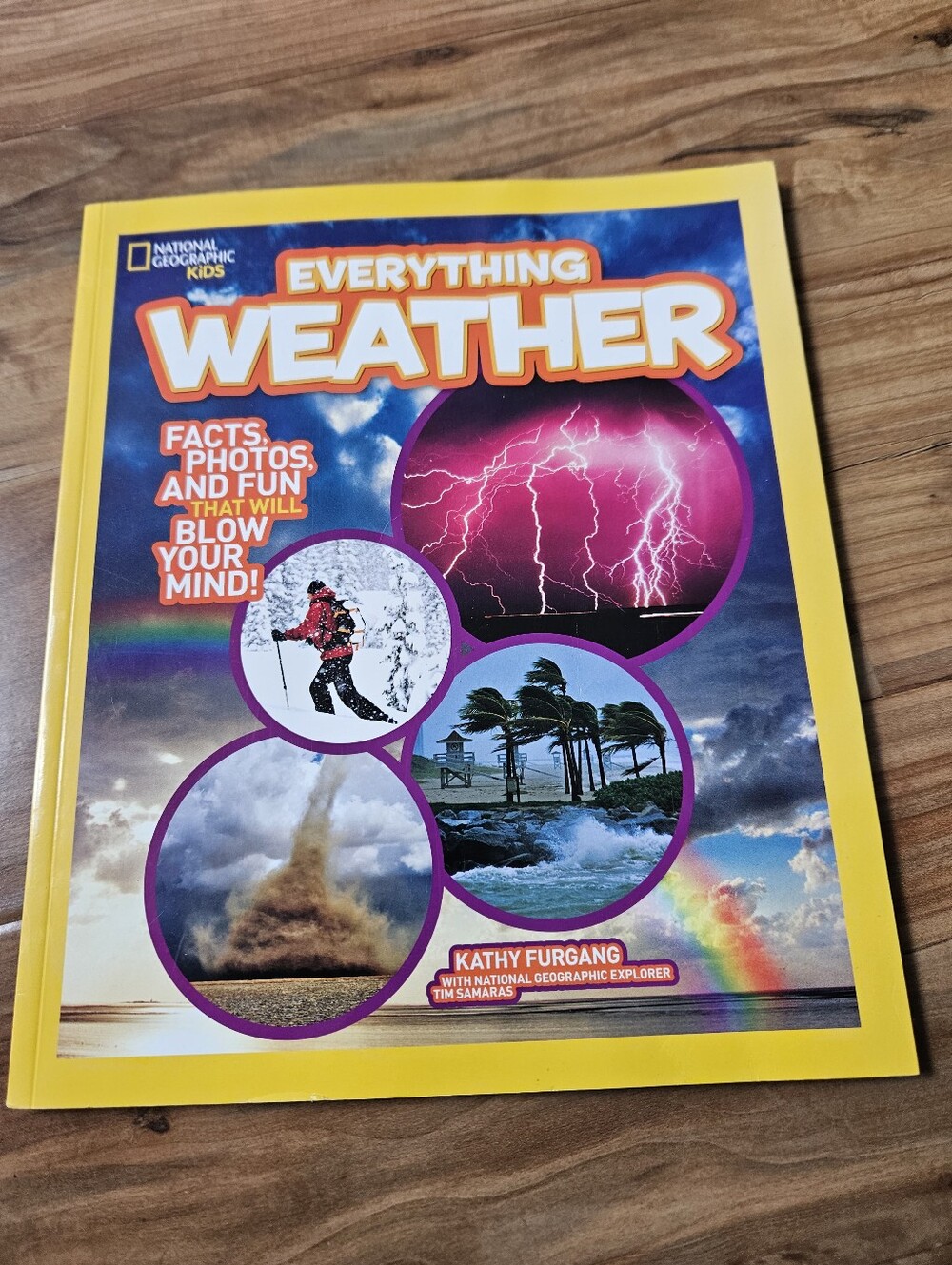 National Geographic Bright Blue Weather Adventure